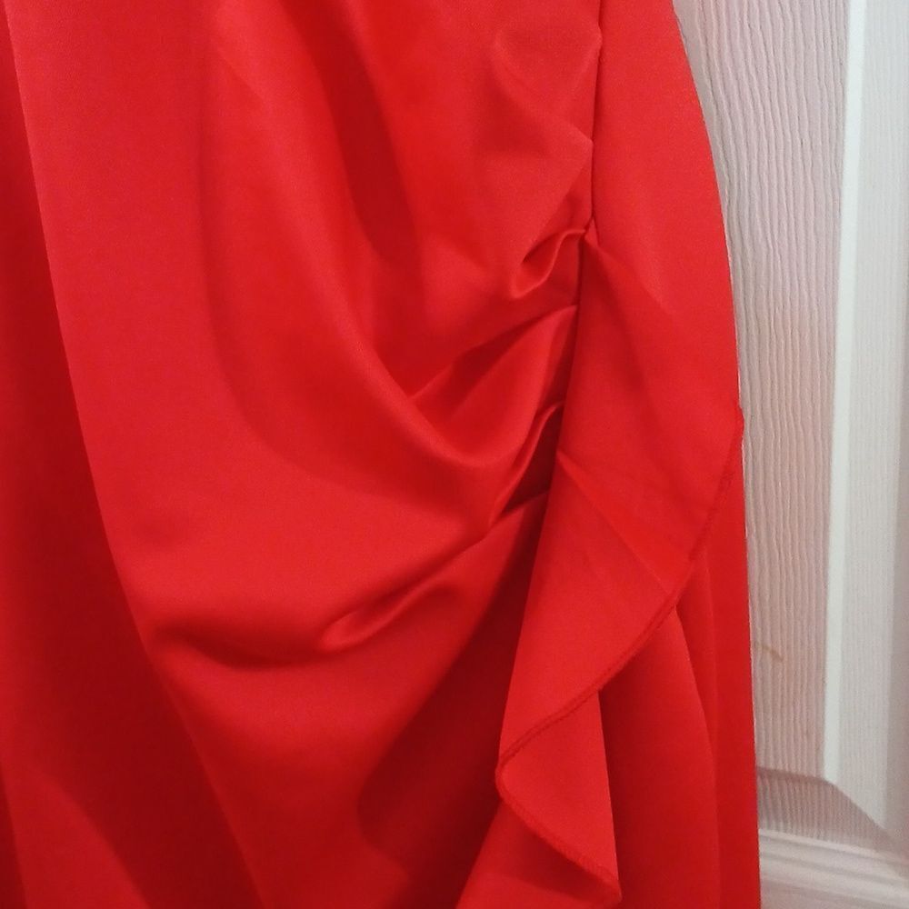 Holiday red ruffle side cinched holiday Christmas party  dress  Sz XL NWOT - Picture 6 of 10